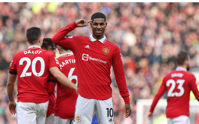 埃斯泰夫表 埃斯泰夫表