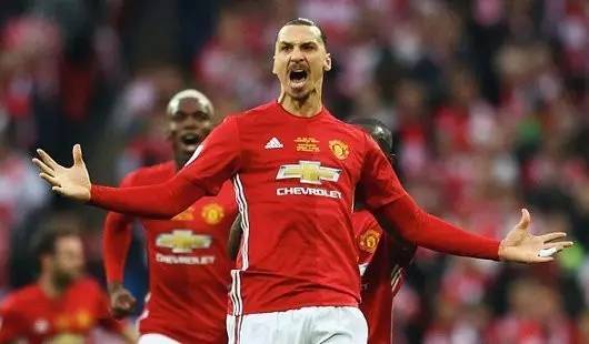 还在接发时 还在接发时